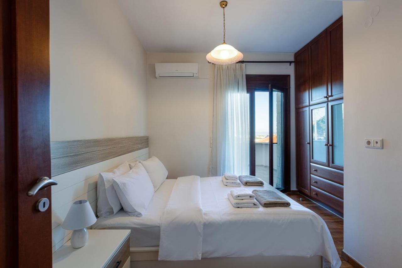 Tria Monastiria Villa Natura - With Private Heated Pool מראה חיצוני תמונה