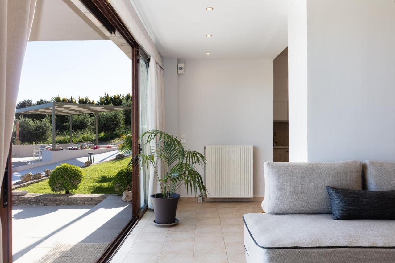 Tria Monastiria Villa Natura - With Private Heated Pool מראה חיצוני תמונה